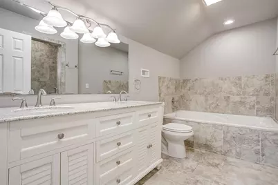 2921 S Jennings Avenue, Fort Worth, TX 76110 - Photo 34