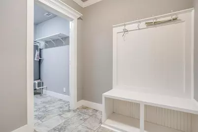 2921 S Jennings Avenue, Fort Worth, TX 76110 - Photo 16