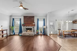 720 Saddle Ridge Tr, Weatherford, TX 76087 - Photo 22