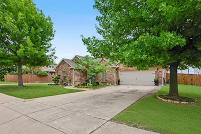720 Saddle Ridge Trail, Weatherford, TX 76087 - Photo 2