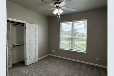 612 Sovereign Drive, Granbury, TX 76049 - Photo 10