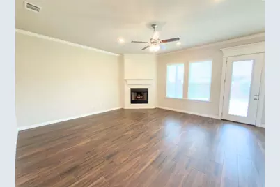 3022 Meandering Way, Granbury, TX 76049 - Photo 4