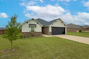 3022 Meandering Way, Granbury, TX 76049 - Photo 2