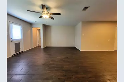1433 Kramer Court, Burleson, TX 76028 - Photo 14