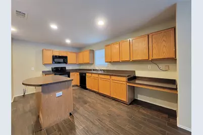 1433 Kramer Court, Burleson, TX 76028 - Photo 10
