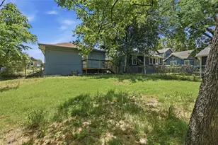 529 E Woodard St, Denison, TX 75021 - Photo 26