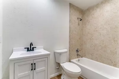 2627 Winterlake Drive, Carrollton, TX 75006 - Photo 20