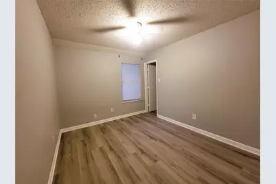 829 Beaver Creek Drive, Burleson, TX 76028 - Photo 12