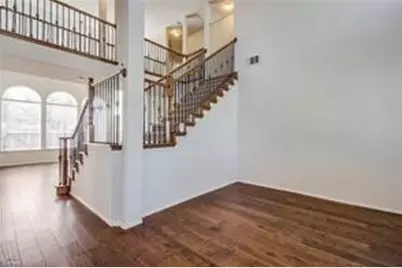 5529 Crimson Oaks Drive, Frisco, TX 75035 - Photo 4