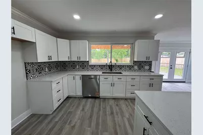 806 Jungle Drive, Duncanville, TX 75116 - Photo 14