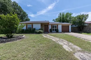 5728 Pearce St, The Colony, TX 75056 - Photo 2