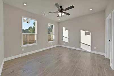 5712 San Jacinto Drive, Granbury, TX 76048 - Photo 16