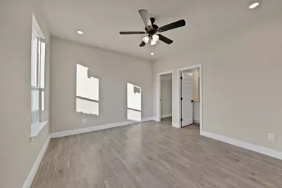 5712 San Jacinto Drive, Granbury, TX 76048 - Photo 18