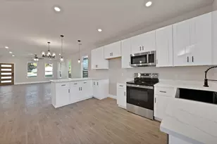 5712 San Jacinto Dr, Granbury, TX 76048 - Photo 14