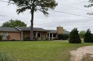 623 N Fm 2353 Rd, Possum Kingdom Lake, TX 76449 - Photo 4
