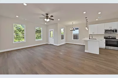 5805 Barkridge Drive, Granbury, TX 76048 - Photo 6