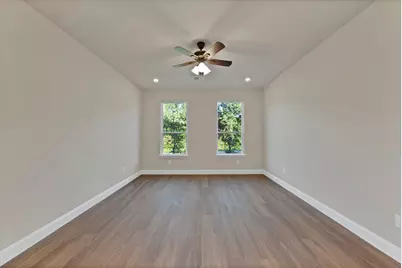 5805 Barkridge Drive, Granbury, TX 76048 - Photo 14