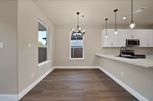 5805 Barkridge Dr, Granbury, TX 76048 - Photo 8