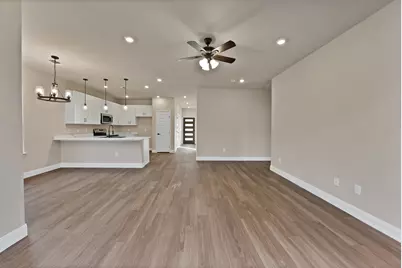 5805 Barkridge Drive, Granbury, TX 76048 - Photo 4