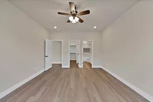 5805 Barkridge Dr, Granbury, TX 76048 - Photo 16