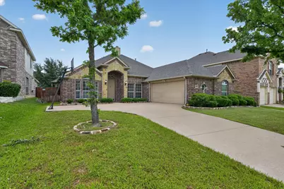 4502 Warbler Lane, Garland, TX 75043 - Photo 2