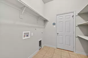 4502 Warbler Ln, Garland, TX 75043 - Photo 12