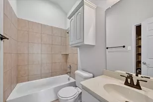 4502 Warbler Ln, Garland, TX 75043 - Photo 18