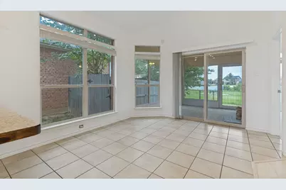 10866 Calderwood Lane, Fort Worth, TX 76052 - Photo 4