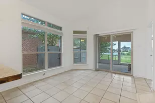 10866 Calderwood Ln, Fort Worth, TX 76052 - Photo 4