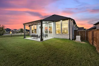 1725 McDougall Creek, Van Alstyne, TX 75495 - Photo 32