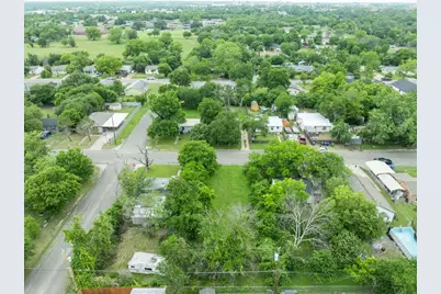 940 Martin Avenue, Waco, TX 76706 - Photo 16