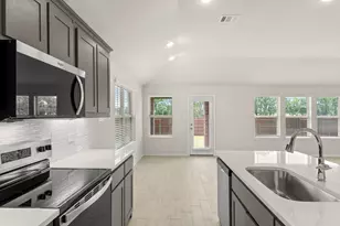 1633 Elle Ln, Aubrey, TX 76227 - Photo 4