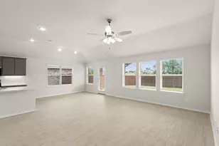 1633 Elle Ln, Aubrey, TX 76227 - Photo 18