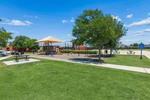 7258 Mirada, Grand Prairie, TX 75054 - Photo 32