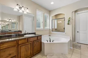 7258 Mirada, Grand Prairie, TX 75054 - Photo 16