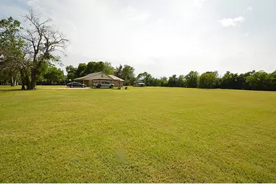 5913 Farm Road 1528, Klondike, TX 75448 - Photo 18