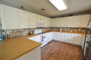 5913 Farm Road 1528, Klondike, TX 75448 - Photo 4