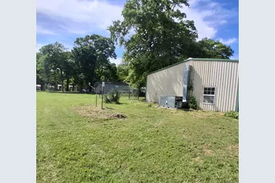 4023 Pages Paradise Lane, Kingston, OK 73439 - Photo 6