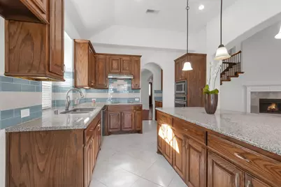 517 Cavanal Hill Drive, Little Elm, TX 75068 - Photo 14