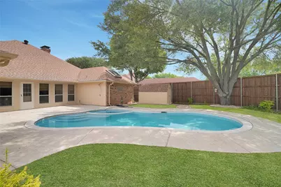 1304 Carriage Creek Drive, DeSoto, TX 75115 - Photo 30
