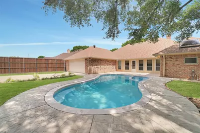 1304 Carriage Creek Drive, DeSoto, TX 75115 - Photo 28