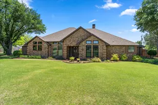 10612 Live Oak Dr, Forney, TX 75126 - Photo 2