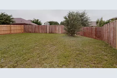 8220 Flythe Mill Road, Fort Worth, TX 76120 - Photo 40