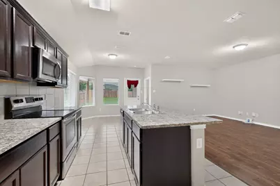 8220 Flythe Mill Road, Fort Worth, TX 76120 - Photo 14