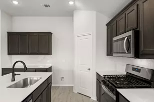 214 Bandit Trl, Terrell, TX 75160 - Photo 4