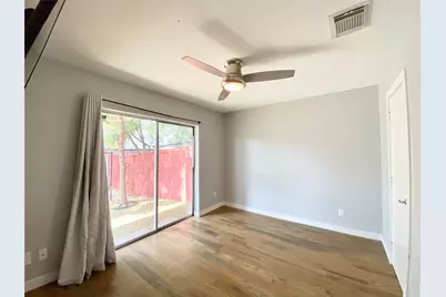 4213 Dickason Avenue #18, Dallas, TX 75219 - Photo 2
