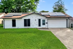 1804 Fernwood Cir, Carrollton, TX 75006 - Photo 2