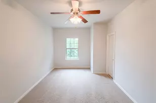 1501 Martin Creek Dr, Little Elm, TX 75068 - Photo 8