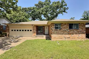 111 Doris Dr, Denison, TX 75021 - Photo 1