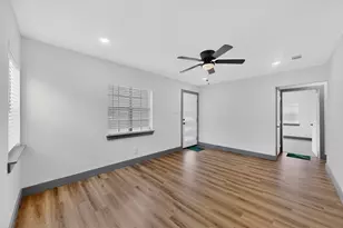 3042 O Bannon Dr, Dallas, TX 75224 - Photo 4